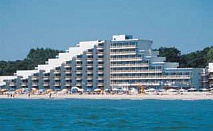 All inclusive на брега на морето в Албена, 7 дни на първа линия през Юли в Хотел Славуна