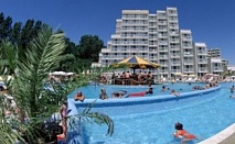 ALL INCLUSIVE на първа линия в АЛБЕНА! Хотел Елица на самия бряг Ви предлага уникални пакети на страхотни цени! 