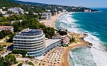 All Inclusive първа линия в Св. Св. Константин и Елена с минерални басейни