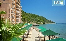 11.09 – 17.09.23 г, All Inclusive	лято в Хотел Роял Бей 4*, к.к. Елените! Нощувка, външен басейн с чадъри и шезлонги, анимационна програма, аква парк детски кът, безплатно за дете до 11.99 г.