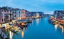  Екскурзия до Италия! Самолетен билет от София + 3 нощувки на човек със закуски и възможност за посещение на Венеция и Верона 