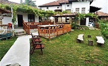 Къща за до 23 човека за 340 лв. При Шопа със собствена механа, барбекю и много удобства в Еленския балкан, с. Лазарци!