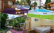  Лято в Равда! Нощувка на човек със закуска + басейн в хотел Атлантик 