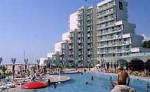 Майски празници в Албена, първа линия море с All Inclusive в хотел Боряна