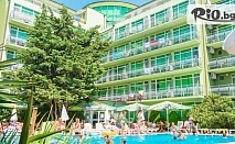 Морска почивка в Слънчев бряг със закуски и басейн в Хотел Бумеранг