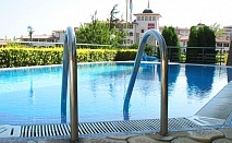  Нощувка за до четирима + басейн в хотел Миления, на 200м. от плажа в Слънчев Бряг 