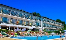  Нощувка на човек на база All Inclusive + басейн в хотел Кини Парк, Златни пясъци 