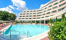  Нощувка на човек на база All Inclusive + басейн от хотел Жерави Бийч Александрия клуб, Слънчев бряг. Дете до 13.99г - безплатно! 