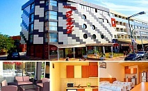  Нощувка на човек с възможност за закуска в хотел Авеню, Слънчев бряг. Дете до 11.99г - БЕЗПЛАТНО! 