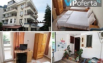 Нощувка в двойна или тройна стая от Къща за гости Чаневи, Черноморец