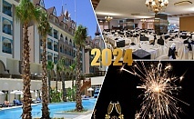  Нова Година в SIDE CROWN PALACE 5*, Сиде, Турция. Чартърен полет от София + 5 нощувки на човек на база Ultra All Inclusive! 