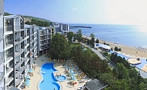  На 50м. от плажа в Златни Пясъци! Нощувка на човек на база All Inclusive + басейн в хотел Луна 4*. Дете до 11.99г. БЕЗПЛАТНО! 