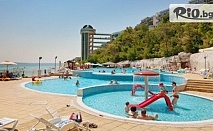 Почивка на брега на морето в Свети Влас до 7 Септември! Ultra All Inclusive нощувка + басейн, шезлонг и чадър, от Парадайз Бийч Резиденс 5*