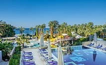  Почивка в хотел Sealife Buket Resort & Beach 5*, Алания, Турция! Автобусен транспорт + 7 нощувки на човек на база All Inclusive. Дете до 11.99г. безплатно! 