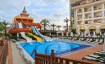  Почивка в хотел WELL PALACE SIDE 5*, Сиде, Турция! Автобусен транспорт + 7 нощувки на човек на база Ultra All Inclusive + басейни и водни пързалки. Дете до 11.99 г. БЕЗПЛАТНО! 