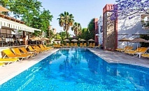  Почивка в KRISS HOTEL 3*, Бодрум, Турция. Чартърен полет от София + 7 нощувки на човек на база All Inclusive 