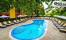 Почивка в Златни пясъци през цялото лято на ТОП цена! All Inclusive нощувка + 4 външни басейна, шезлонг и чадър + Безплатно за дете до 6 г., от Хотел Сънрайз 4*