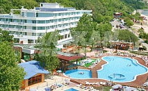 Ранни записвания за лято в Албена! ALL INCLUSIVE в Хотел "Ком" 3* за 5 или 7 нощувки на човек в двойна стая на цени от 320лв.!