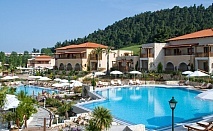  Ранни записвания на първа линия в Aegean Melathron Thalasso Spa Hotel*****, Калитеа, Гърция! 5+ нощувки на човек със закуски и вечери+ 9 басейна 