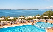  Ранни записвания на първа линия в Урануполи, Гърция! 3+ нощувки на човек със закуски и вечери + басейн в хотел Akti Ouranoupoli Beach Resort**** 