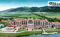 Уикенд почивка в Hyatt Regency Pravets Resort 4* край езерото в Правец