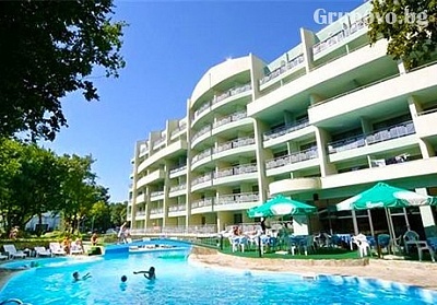 All Inclusive + басейн в Хотел Перуника***, Златни пясъци на 150м от плажа 