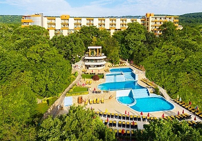  All inclusive + 4 басейна и СПА пакет от хотел Сънрайз 4****, Златни пясъци 