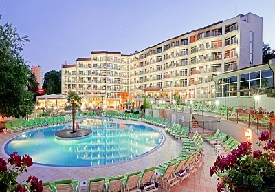  All Inclusive нощувка на човек + басейн в хотел в хотел Мадара****, Златни Пясъци 