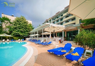 All Inclusive почивка с безплатен вход за Аквапланет с хотел Перла Плаза, Приморско