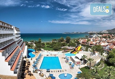 All Inclusive ваканция 2024 в BATIHAN BEACH RESORT 4*, Кушадасъ! 7 нощувки, басейни, водни пързалки, безплатно за дете до 12.99 г. и транспорт от Belprego Travel