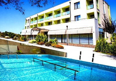 Балнео оферта за Павел Баня: Нощувка, закуска, вечеря и лечебни процедури