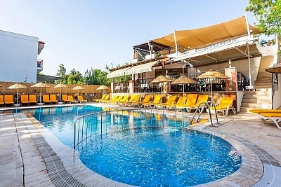 Чартърен полет от София и 7 нощувки на база All Inclusive в KRISS HOTEL в Бодрум, Турция