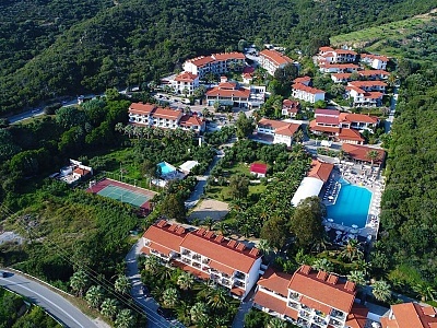 5 дни All Inclusive за двама през август в Aristoteles Holiday Resort & Spa