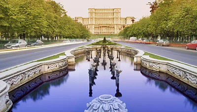 Двудневна екскурзия до Букурещ и Therme: Тропически раят на Балканите, нощувка със закуска