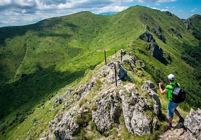Еднодневен поход до връх Козя стена в Стара планина
