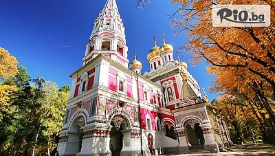 Еднодневна екскурзия до Фермата за щрауси "Четири сезона" в с. Скобелево и Казанлък на 18 или 25 Август, от Туристическа агенция Си-Ем Травел