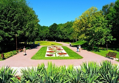 Еднодневна екскурзия до Крайова, Румъния и посещение на Великденския базар