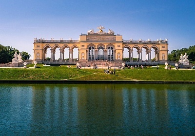 Екскурзия до Будапеща и Виена, включваща автобусен транспорт и 3 нощувки със закуски