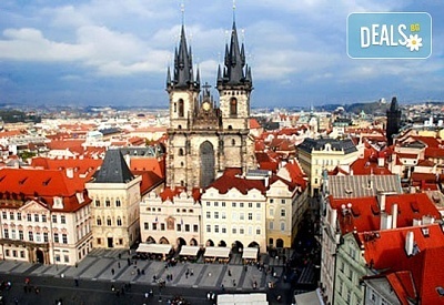 Екскурзия до прелестните Будапеща, Прага и Виена с Холидей БГ Тур! 4 нощувки със закуски, транспорт, водач и възможност за 1 ден в Дрезден