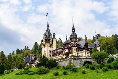 Екскурзия до Синая и Букурещ с транспорт и закуски