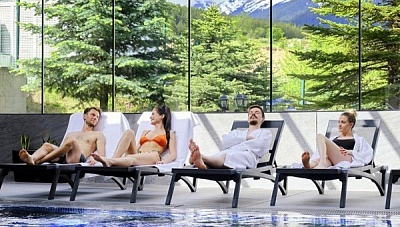 Есен в Банско! Резервирай 4, плати 3 нощувки + 2 ДЕЦА БЕЗПЛАТНО! All Inclusive нощувка, външен и вътрешен басейн, парна баня, сауна, релакс зона, от СПА Ризорт Свети Иван Рилски 4*