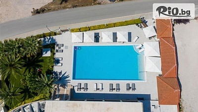 Гергьовден на остров Халкидики! 7 нощувки със закуски в Rema Hotel, със собствен транспорт, от Golden Voyages