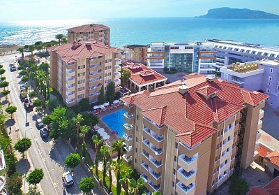 Хотел на 50м от плажа в Алания, Турция с All Inclusive