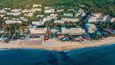 Хотел Престиж и Аквапарк с безплатни удобства на плажа в Златни пясъци