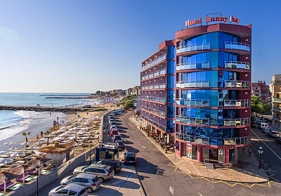 Хотел Съни Бей в Поморие - луксозен престой на първа линия