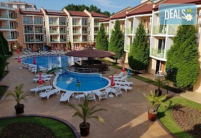 Изгодна морска почивка в х-л Сън Сити 3*, Сл. бряг! 1/3/5 нощувки на база All Inclusive, открит басейн с ползване на чадъри и шезлонги, детски басейн, детска анимация, безплатно за дете до 6.99 г.;