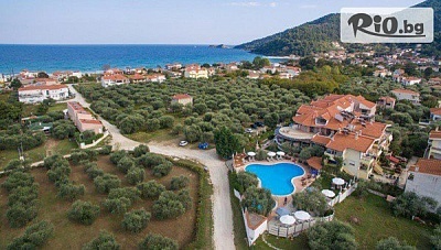 Късна Лятна почивка на 100 м. от Golden beach на о-в Тасос! 5 или 7 нощувки с гледка море, със закуски и вечери + басейн, чадър и шезлонг в Ocean Beach Hotel 4*, от Солвекс