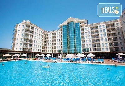 Късно лято в Didim Beach Elegance Aqua & Thermal 5*, Турция, с Глобус Холидейс! 5 или 7 нощувки All Inclusive, безплатно за дете до 12.99 г, възможност за транспорт