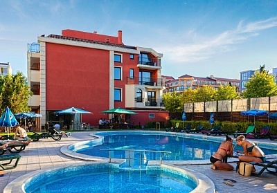 Късно лято в Слънчев бряг! Нощувка на човек на база All Inclusive + басейн и анимация от Хотел Форум