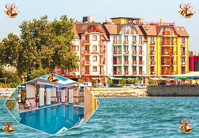 Коледа на 1-ва линия в Поморие + басейн и Уелнес пакет! 3 или 4 нощувки на човек със закуски и 2 празнични вечери в Спа хотел Сейнт Джордж****